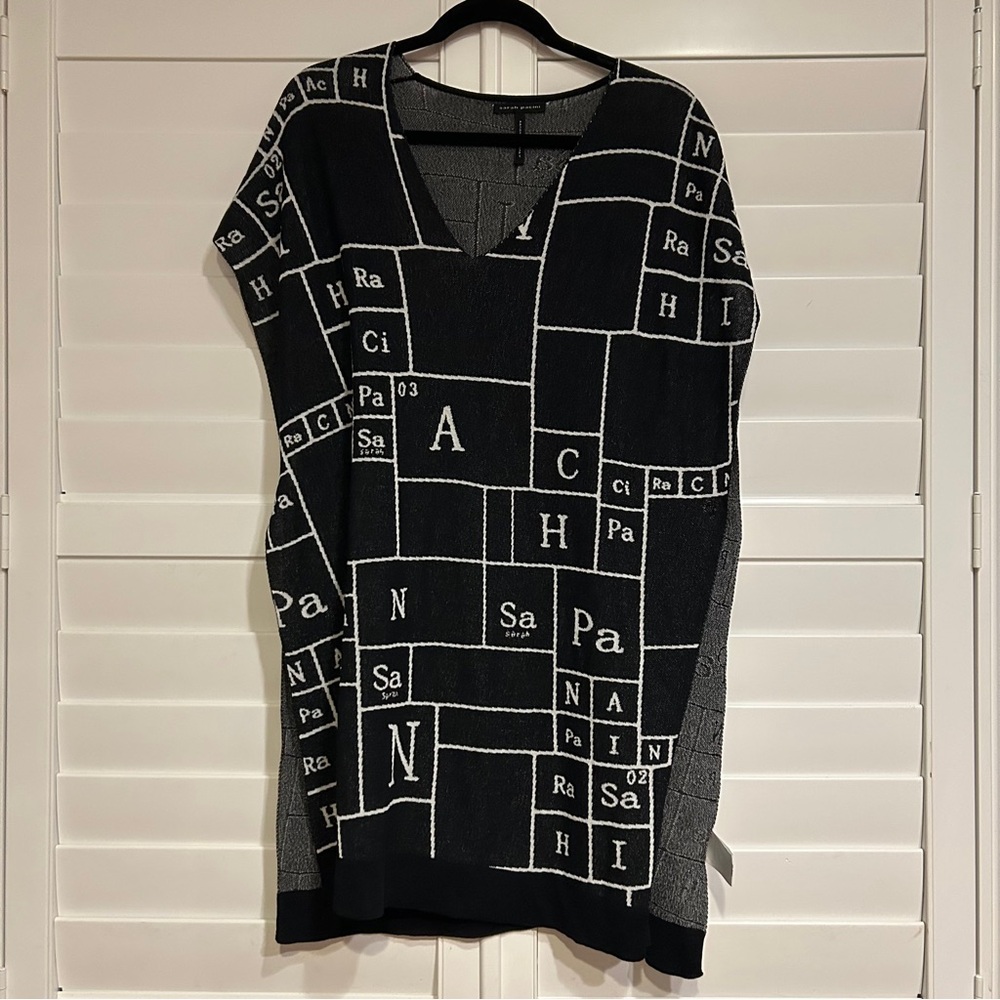 Sarah Pacini Periodic Table Design Tunic Sweater Black White Size Medium